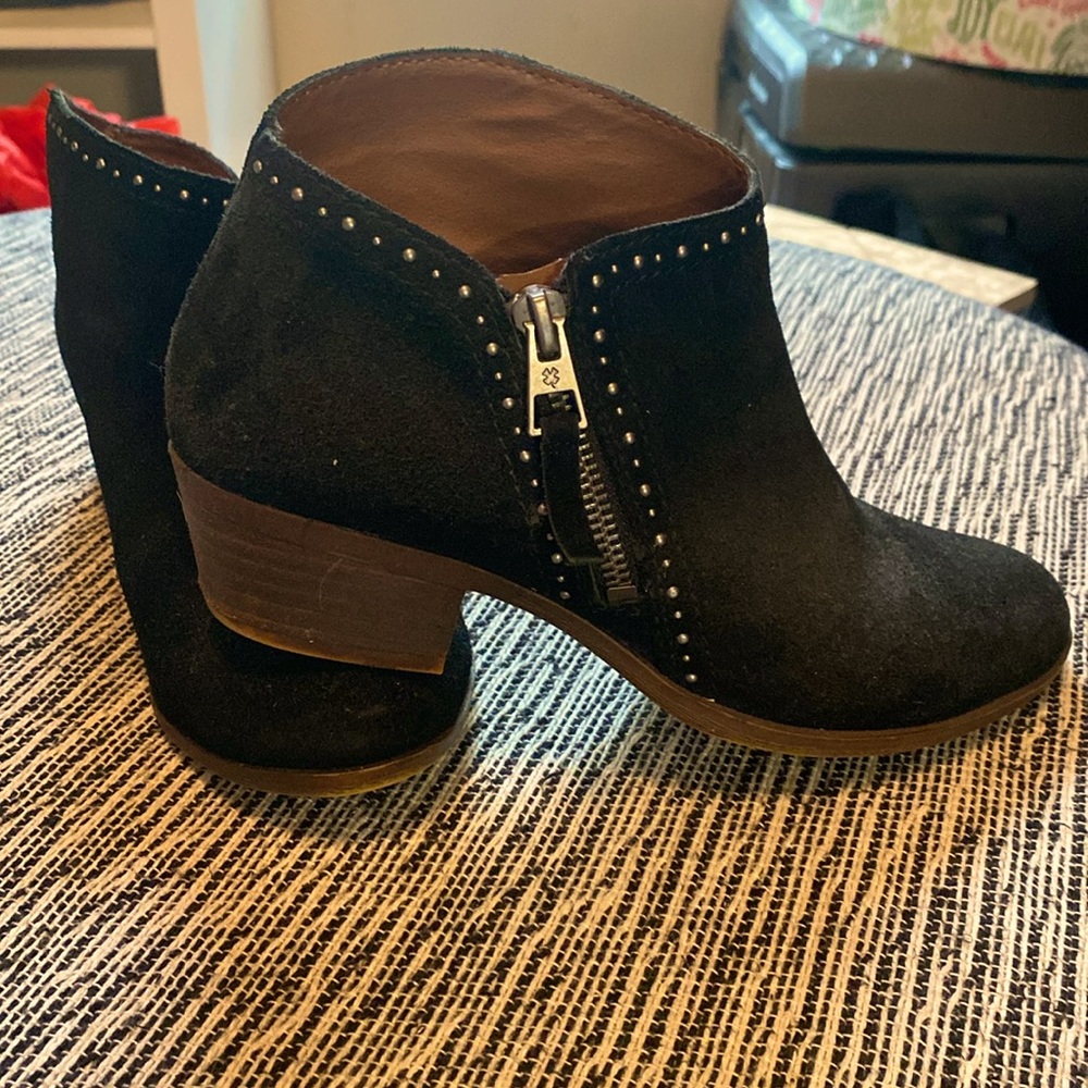 Cute Lucky Brand booties